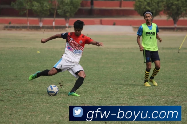 法兰克福与顿矿对决精彩回顾及赛前分析全景展望